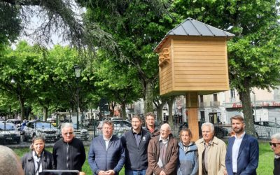 Inauguration du premier pigeonnier contraceptif d’Aix-les-Bains !